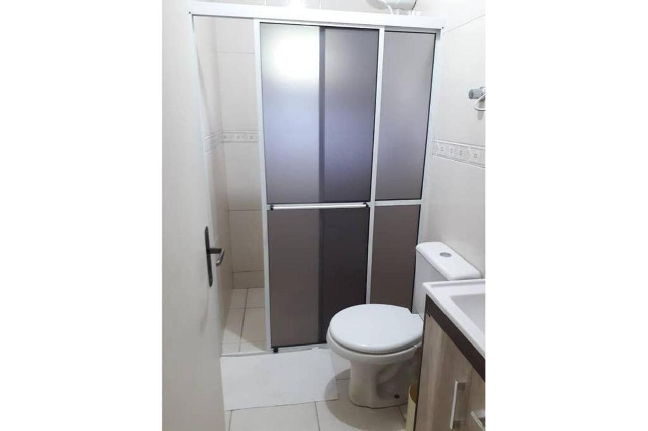 Casa De 03 Dormitorios No Centro De 봄비나스 외부 사진